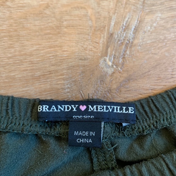 LIKE NEW DARK GREEN BRANDY MELVILLE SKIRT - Picture 2 of 4